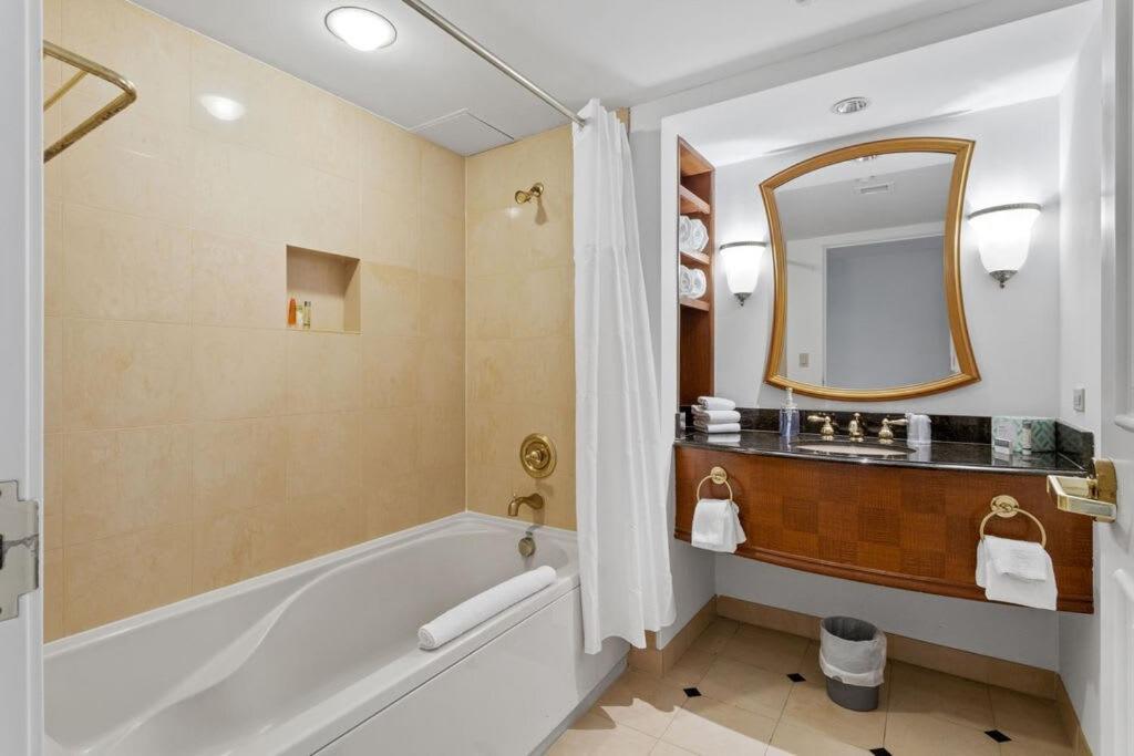 Sleep 6 Stylish 1br 2ba Beachfront By Cozysuites Atlantic City